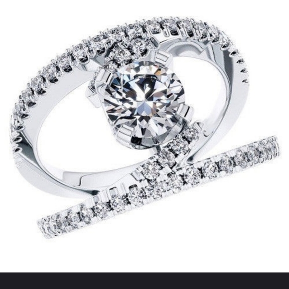 Jewelry - 💍💍Pretty Round 2.46 CT 10 KT white gold plated ring💍💍